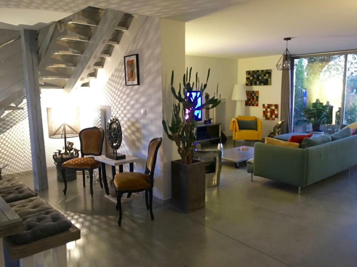 Maison Du Bois Breton Camblanes-et-Meynac Bagian luar foto